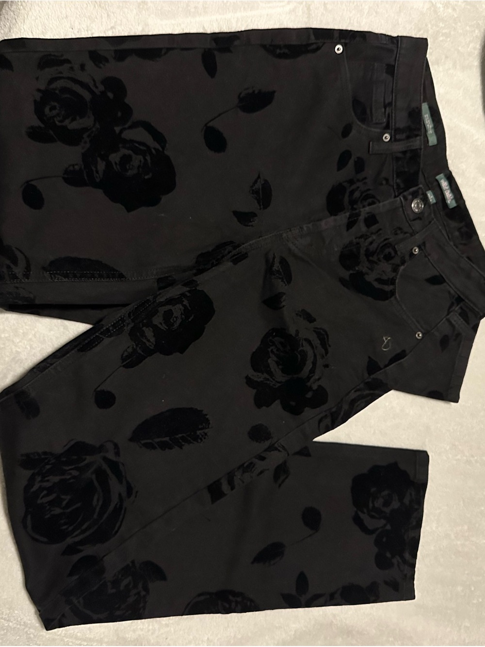 wild fable Black Floral Velvet-Print Straight Leg Jeans